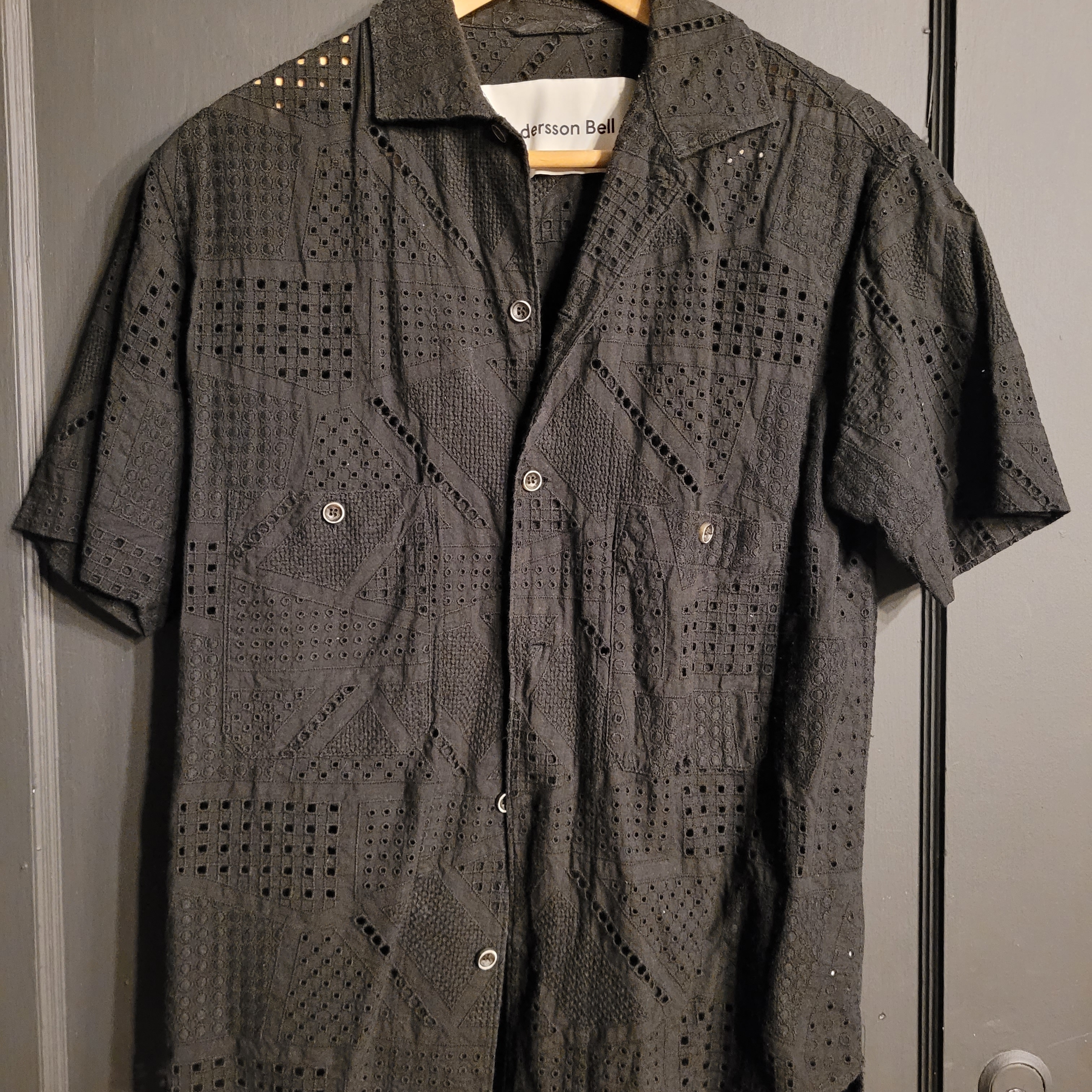 Andersson Bell Men's Black Eyelet Short-Sleeve Button-Up Shirt
